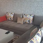 Charming And Cosy Apartment Close To Tunisia Mall Lac2 Tunis